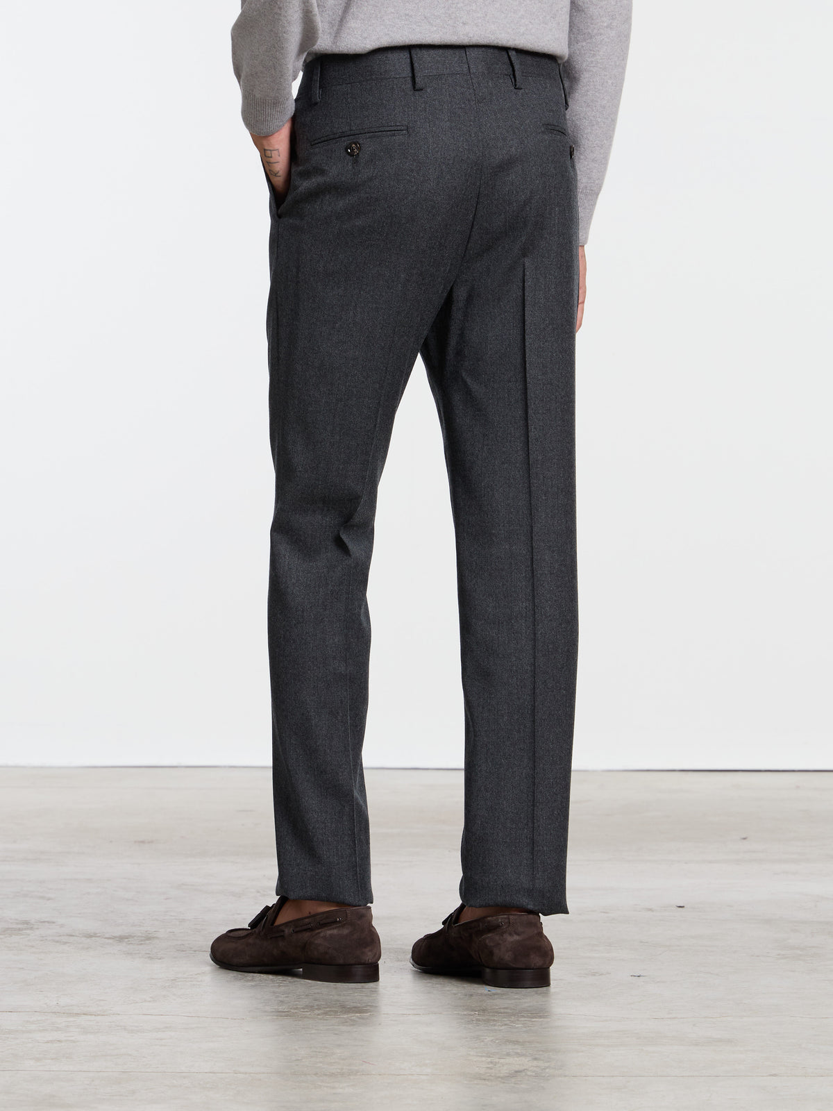 CLASSIC "ONE PINCES" WOOL TROUSERS - DARK GREY