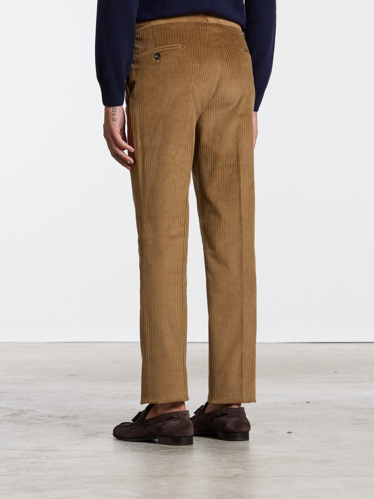 CLASSIC CORDUROY TROUSERS WITH BUCKLES - CAMEL