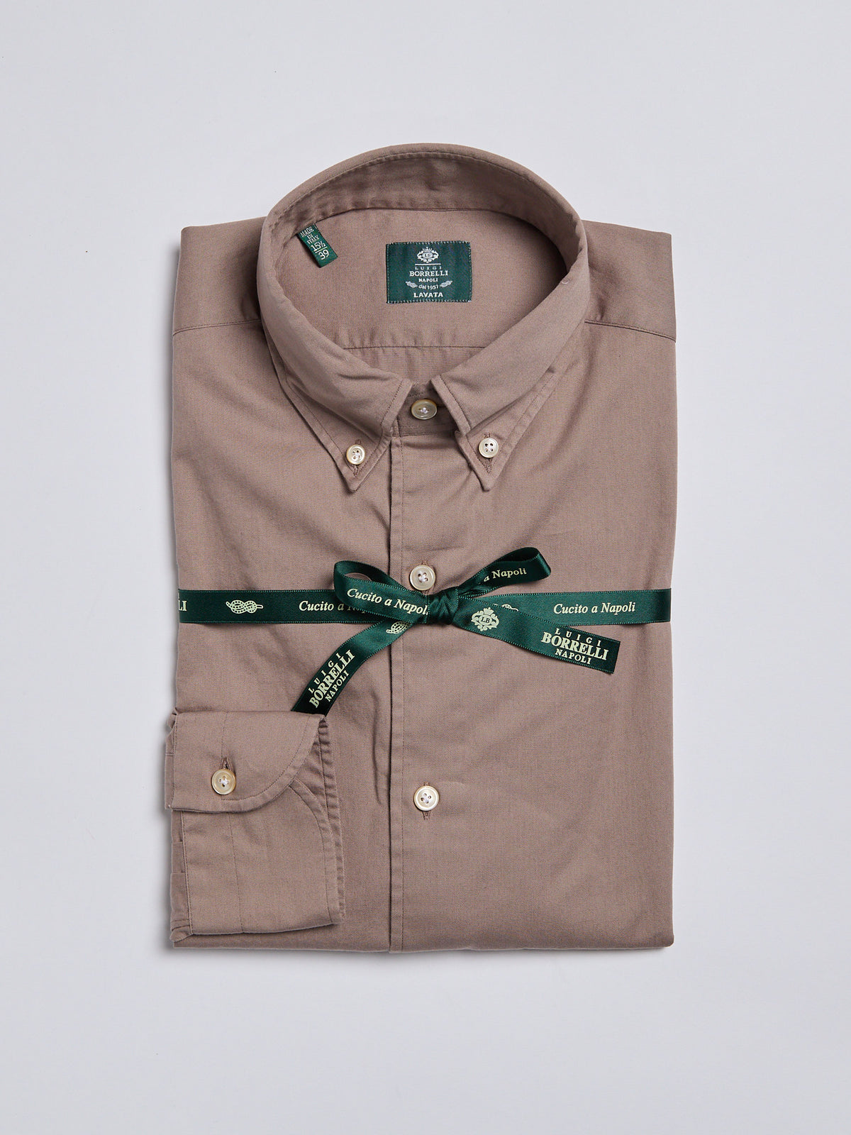 SOLID COLOR BUTTON-DOWN TWILL SHIRT - TAUPE