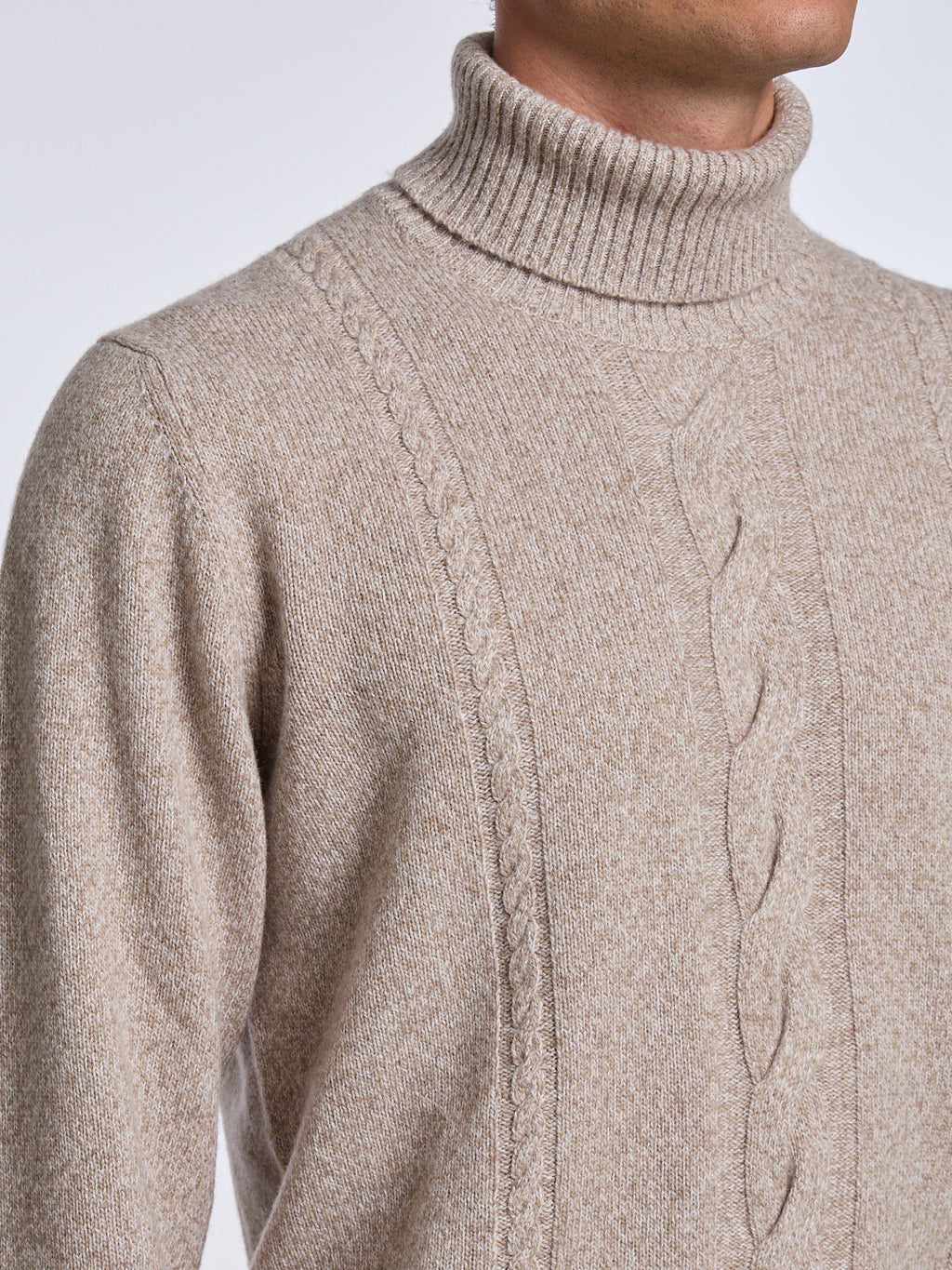 WOOL BLEND CABLE TURTLENECK - BEIGE