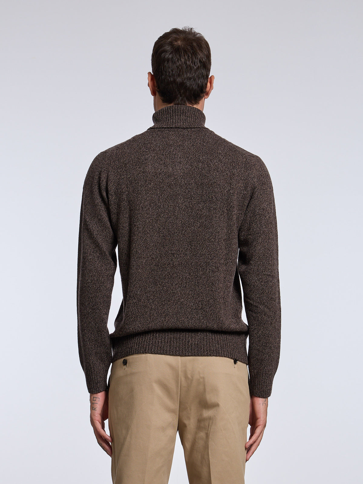 WOOL BLEND CABLE TURTLENECK - BROWN