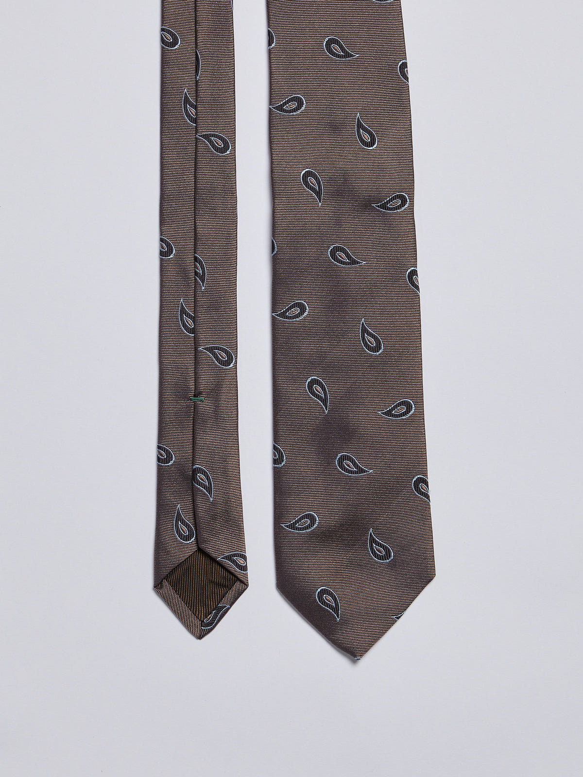 TAILORED SILK TIE - BROWN