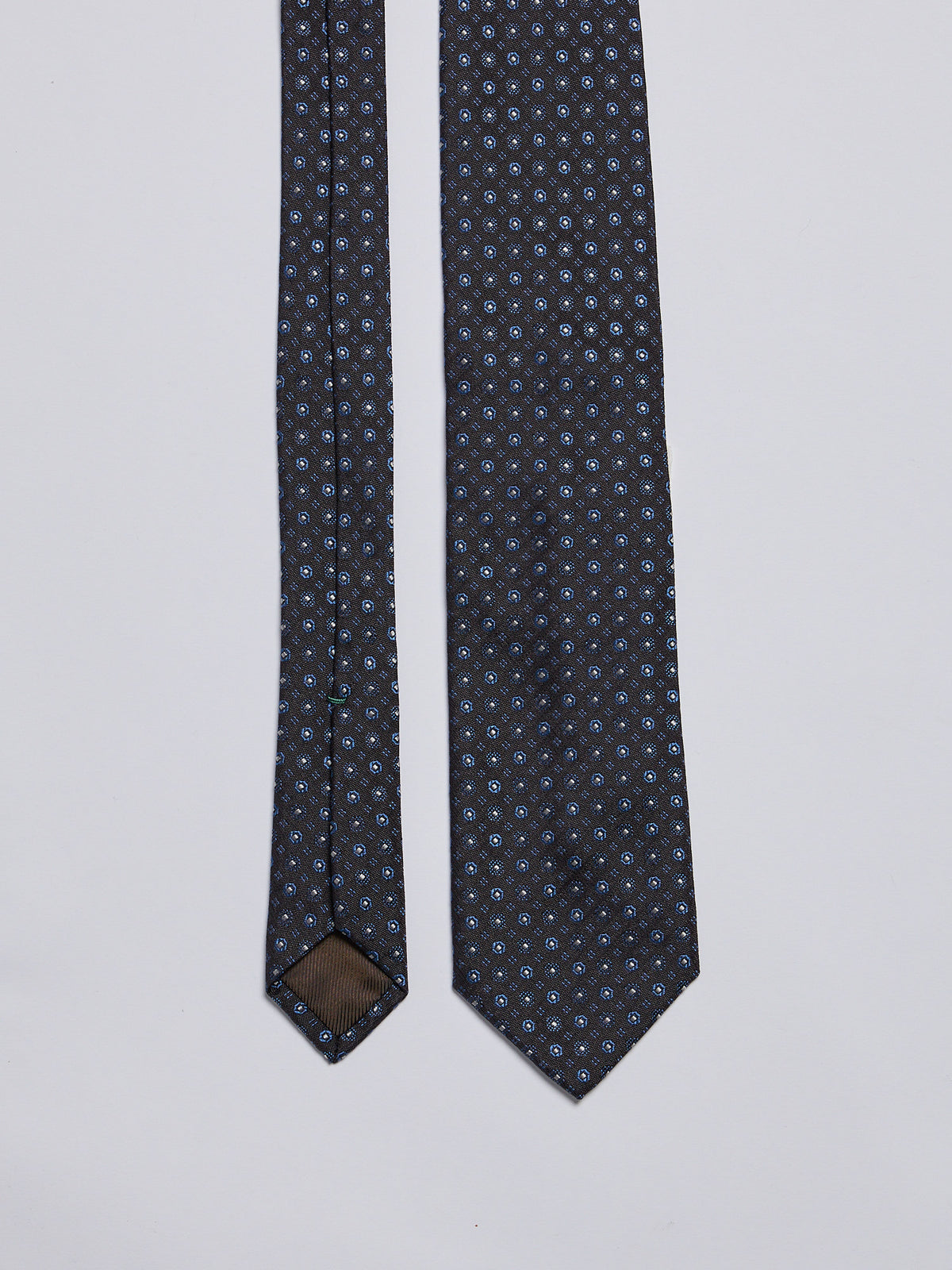 TAILORED SILK TIE - BROWN