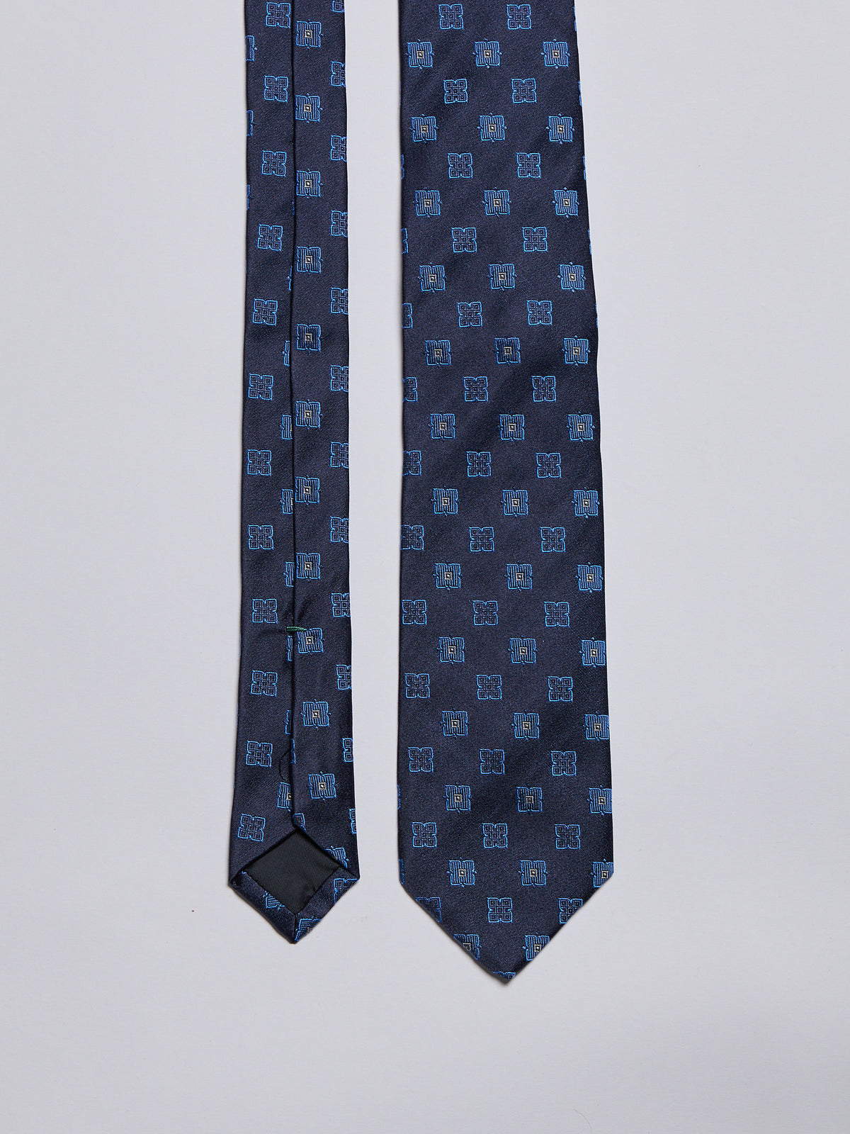 TAILORED SILK TIE - BLUE