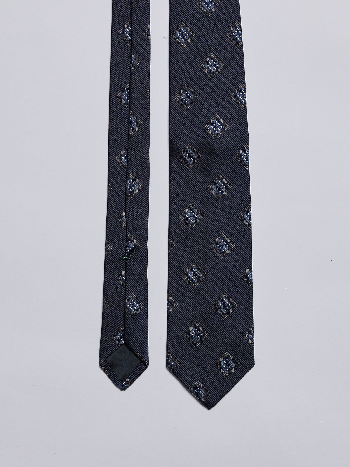 TAILORED SILK TIE - BLUE