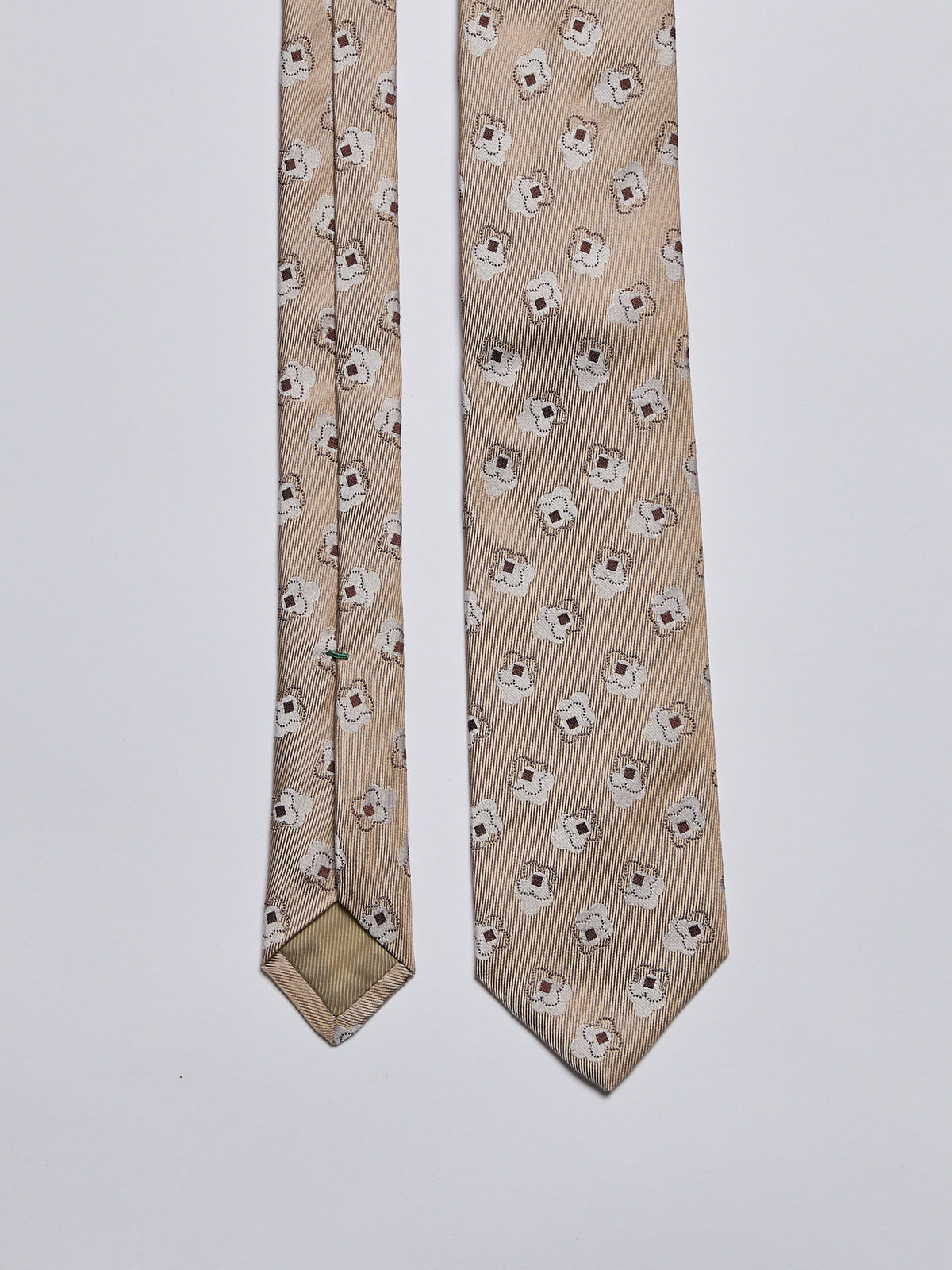 TAILORED SILK TIE - BEIGE